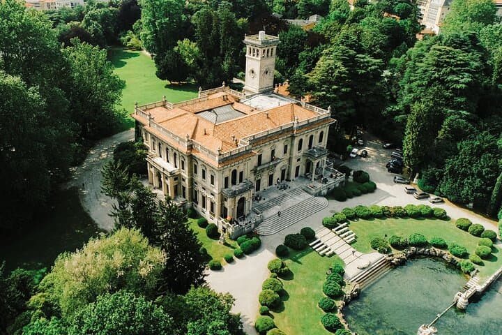 Private 2-Hour Lake Como Cruise to Nesso Waterfall and Legendary Villas photo 4