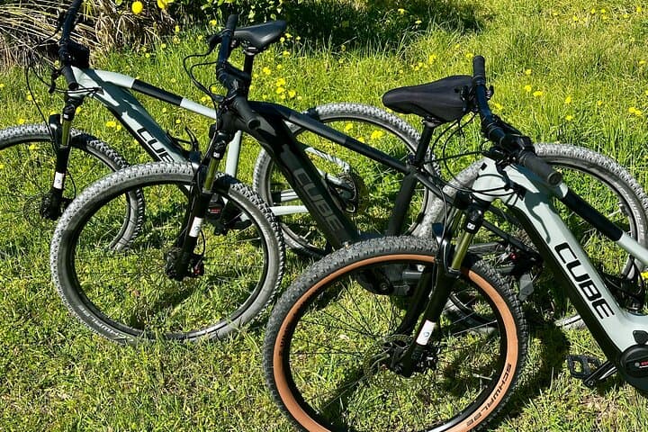 Sesimbra E-Bike Rental: Ride Arrábida's Cliffs, Beaches & Villages photo 4