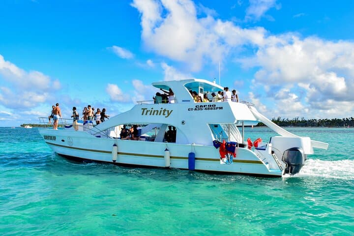 Punta Cana Bávaro Catamaran Party & Snorkel — Natural Pool, Mamajuana & Reef Views
