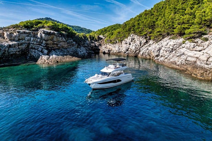 Dubrovnik Elaphiti Islands Luxury Yacht Tour: Private Day Cruise photo 4