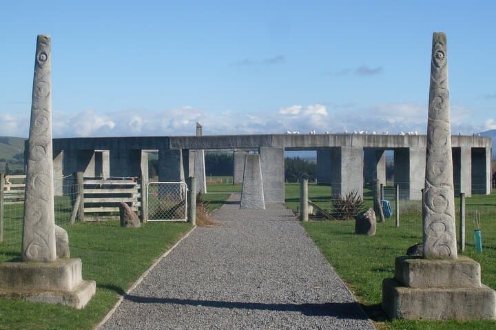 Southern Hemisphere Winter Solstice at Stonehenge Aotearoa — Sunset Alignment & Stories photo 4