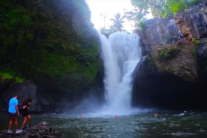 Ubud Highlights Day Tour: Barong Dance, Tegenungan Falls & Tegalalang Rice Terraces photo 4