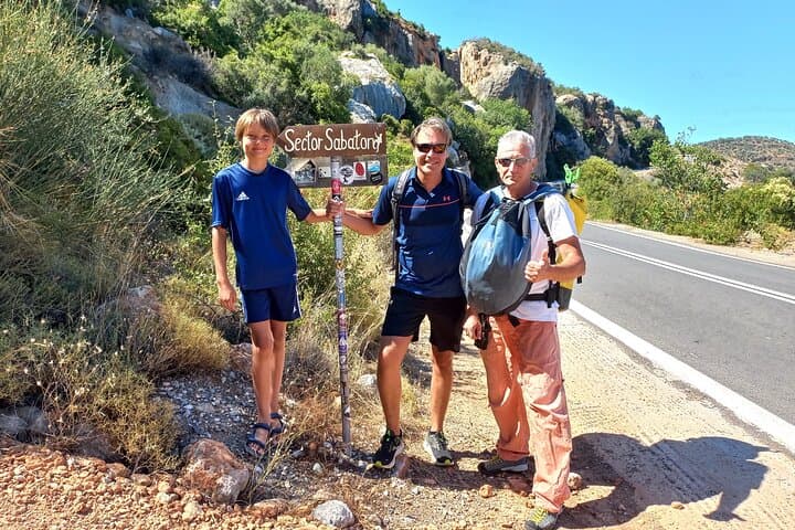Guided Climbing in Leonidio: 4-Hour Lessons on Greece's Red Limestone Cliffs photo 2