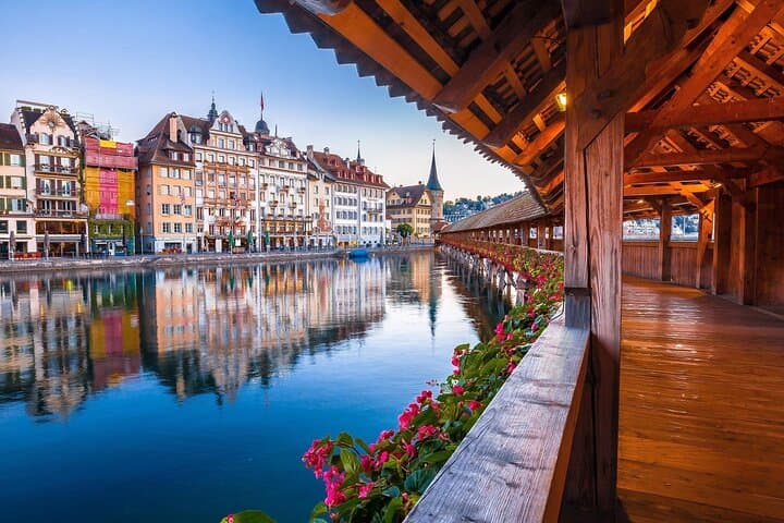 Zurich to Lucerne and Interlaken – Private Day Trip to Swiss Lakes & Alps photo 3