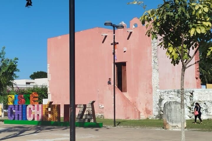 Chichen Itza, Cenote Ik Kil & Valladolid: Day-Trip Guide to History, Swimming & Culture photo 6