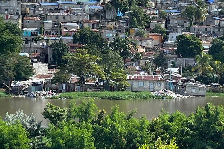 discover-santo-domingo-gualey-zona-colonial-private-tour photo 4
