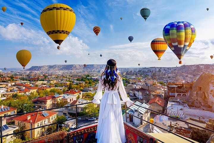 Cappadocia Hot Air Balloon Flight: Sunrise Tour & Practical Guide