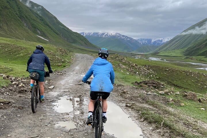 Caucasus Mountain Bike Tour: 3-Day Kazbegi MTB Adventure photo 2