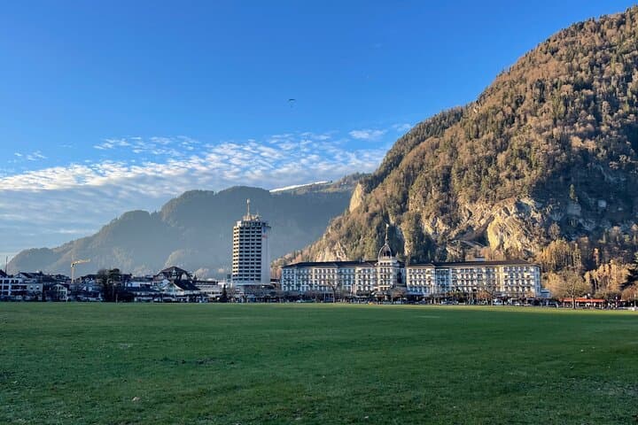 Interlaken Day Trip from Geneva with Tandem Paragliding