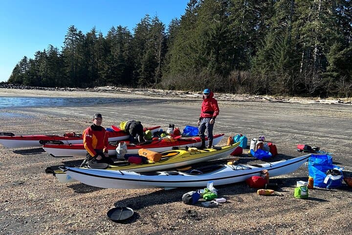 Exploring Sitka, Alaska: Multi-Day Kayak Expedition Through Pristine Wilderness photo 4