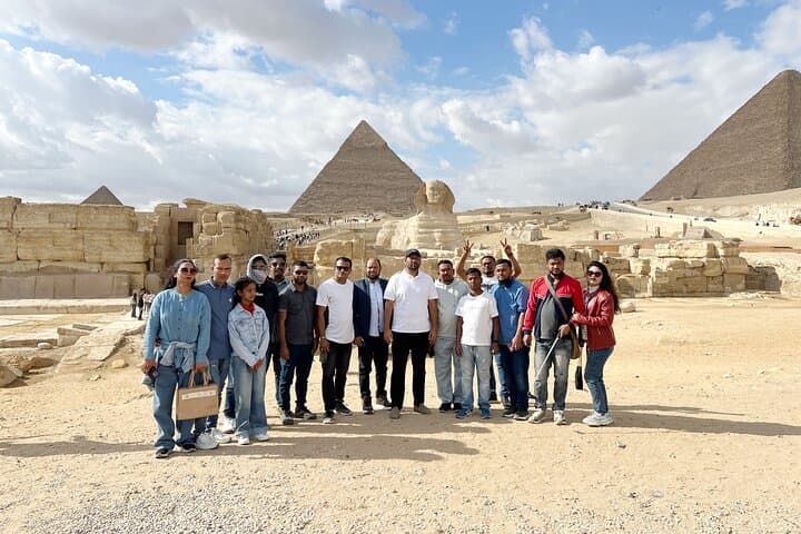 Cairo All-Inclusive Day Tour: Giza Pyramids, Saqqara & Nile Dinner Cruise photo 1
