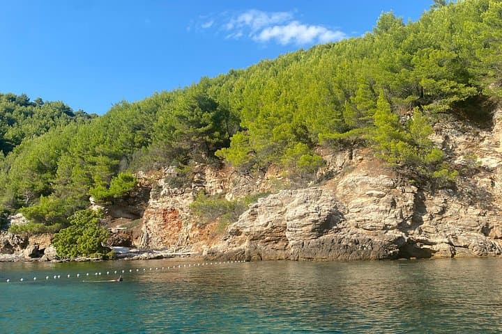 Kalamota Island Cave Discovery Tour: Blue Cave Snorkel and Sunj Beach Escape photo 3