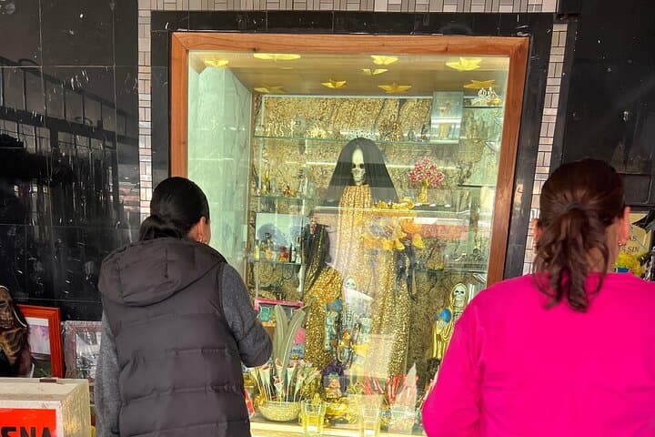 Mysteries of Mexico: Santeria, Santa Muerte & Tlatelolco Cultural Walking Tour photo 5