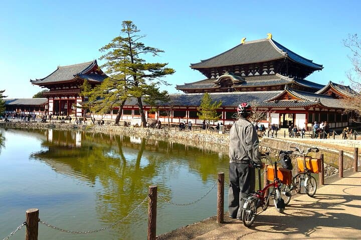 Slow Cycling Nara: Explore UNESCO World Heritage Sites by BROMPTON photo 2