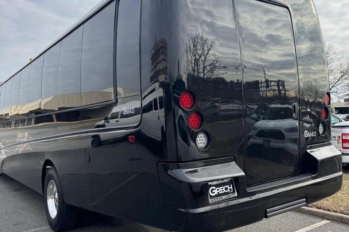 Executive Private Mini-Bus Tour of Washington DC — Day & Night Custom Tours photo 5