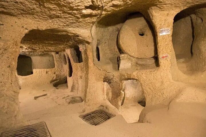 Cappadocia Mix Tour with Ticket and Lunch – Göreme Day Tour to Fairy Chimneys, Underground City & Avanos photo 4