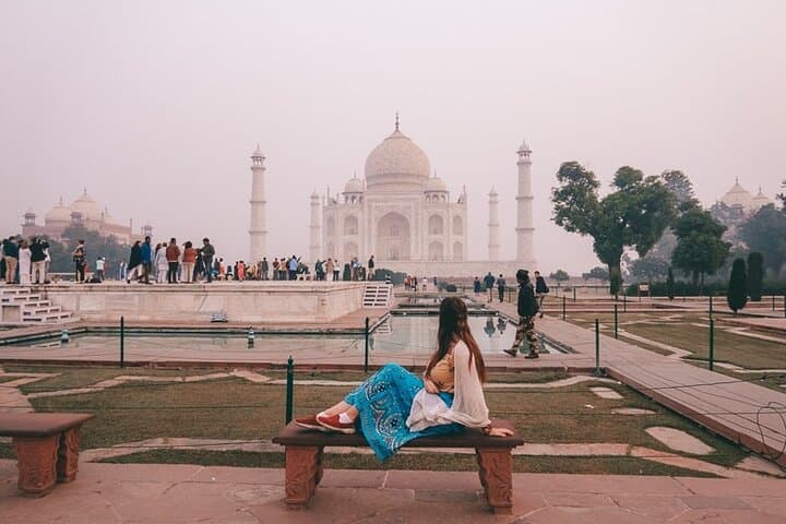 Taj Mahal Sunrise & Agra Fort: Private Day Tour from Delhi photo 3