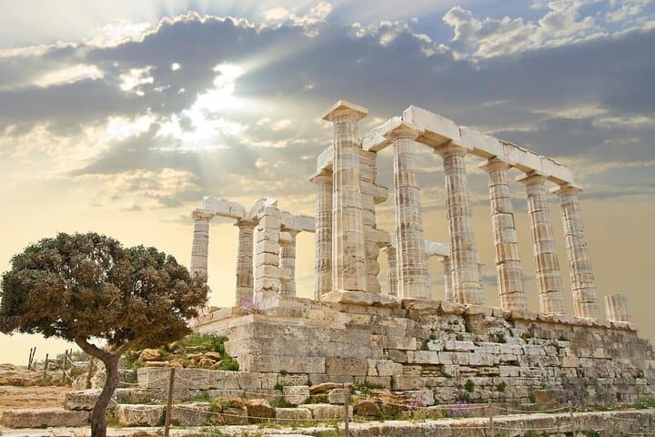 Athenian Riviera: Lake Vouliagmeni to the Temple of Poseidon — Private Coastal Tour photo 5