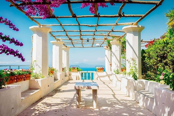 Amalfi Coast Small-Group Tour from Naples: Positano, Amalfi & Ravello in a Day photo 2