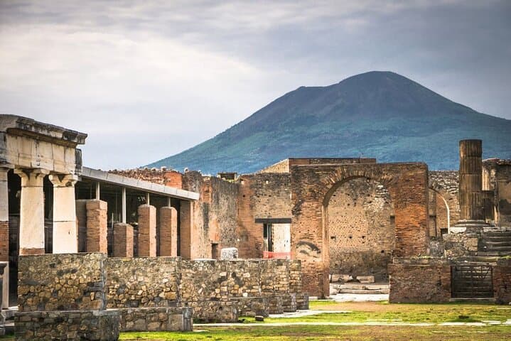 Capri, Sorrento & Pompeii — Private Full-Day Tour from Sorrento