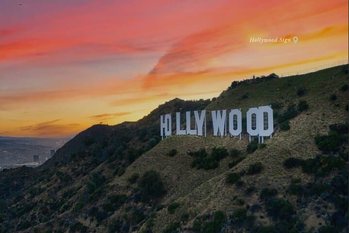hollywood-night-tour-griffith-observatory-city-skyline-after-dark photo 3