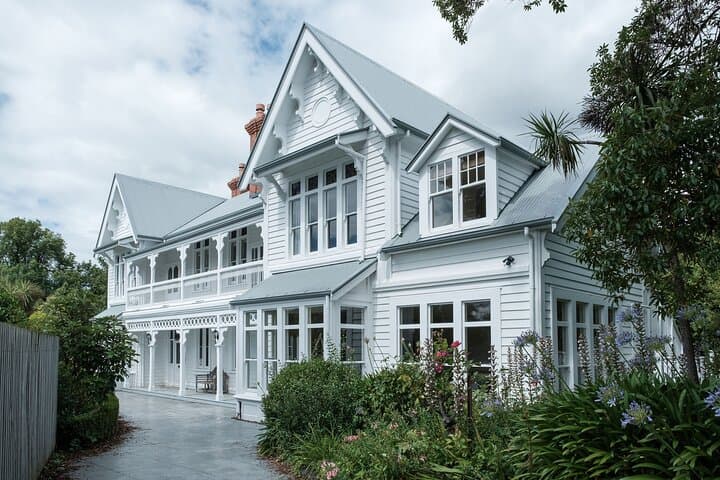 Akaroa Nature and History Private Tour with Seventh Generation Guide photo 6