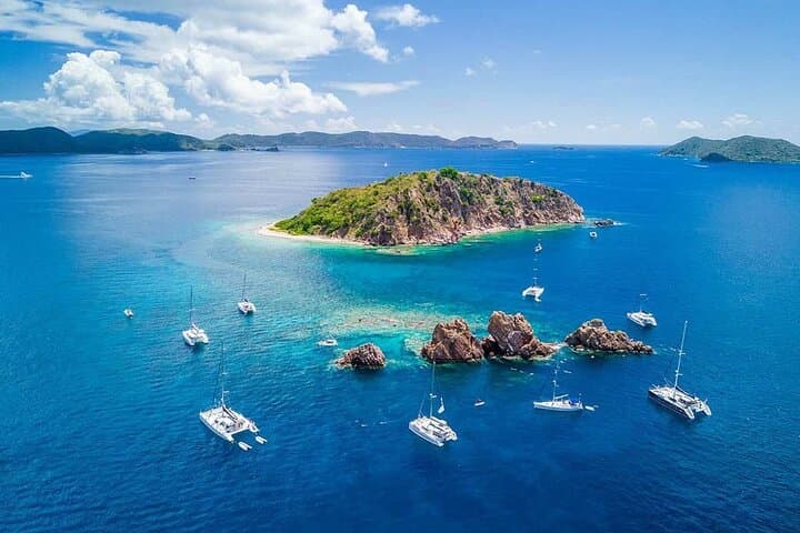 Norman Island Caves & The Indians: BVI Sailing and Snorkel Day Trip