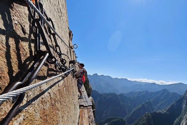 2-Day Private Terracotta Warriors and Mount Huashan Tour from Xi'an photo 4