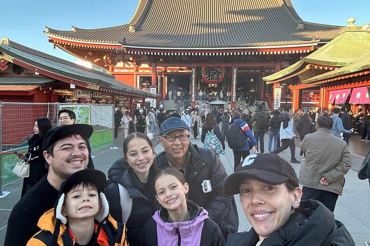 Custom Tokyo One-Day Private Walking Tour — Asakusa, Shibuya & Meiji Guide photo 2