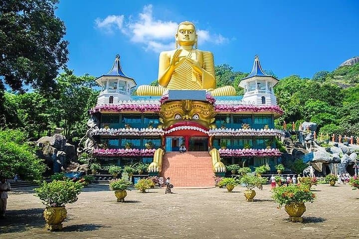Sri Lanka in 4 Days: Cultural Triangle, Tea Country & Galle Fort Highlights photo 2