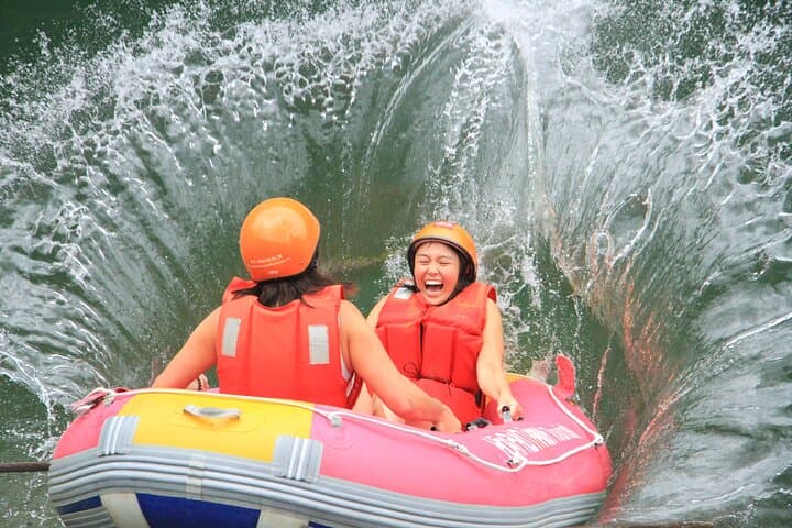 Da Nang Whitewater Rafting: 2.5 km of Rapids and Jungle Streams photo 2