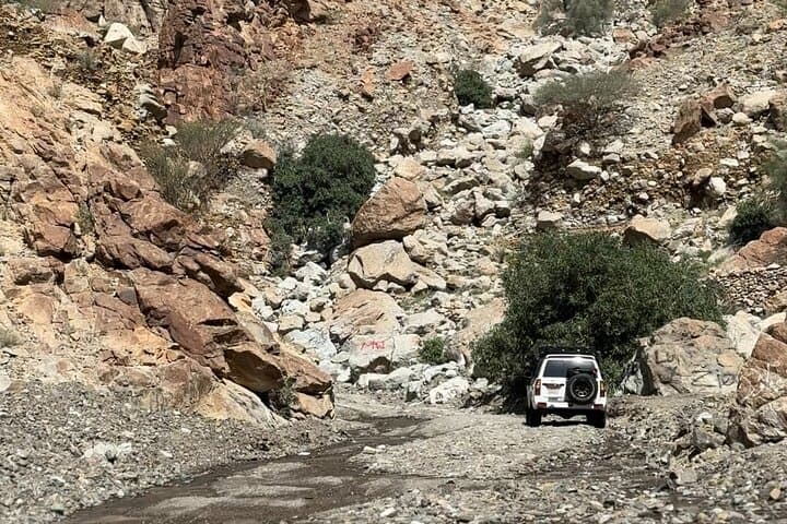 Khorfakkan Eastern Coast Valley Tour — Madha & Nahwa Enclave Valley Drive and Walk