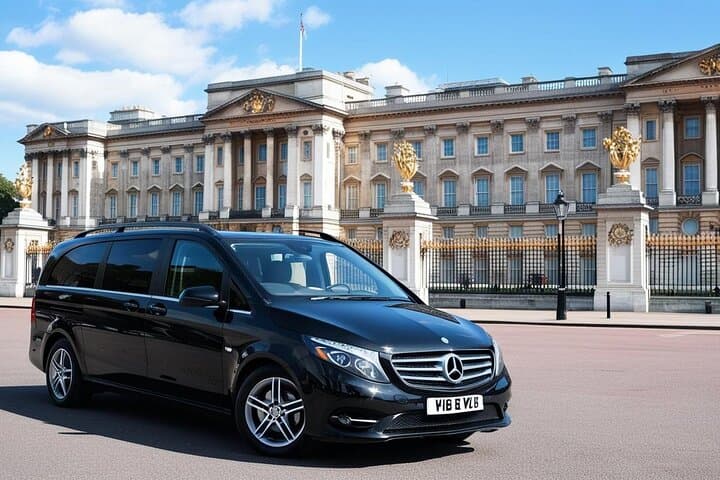 Private London Panoramic Van Tour: Full-Day Iconic Landmarks & Photo Stops photo 2