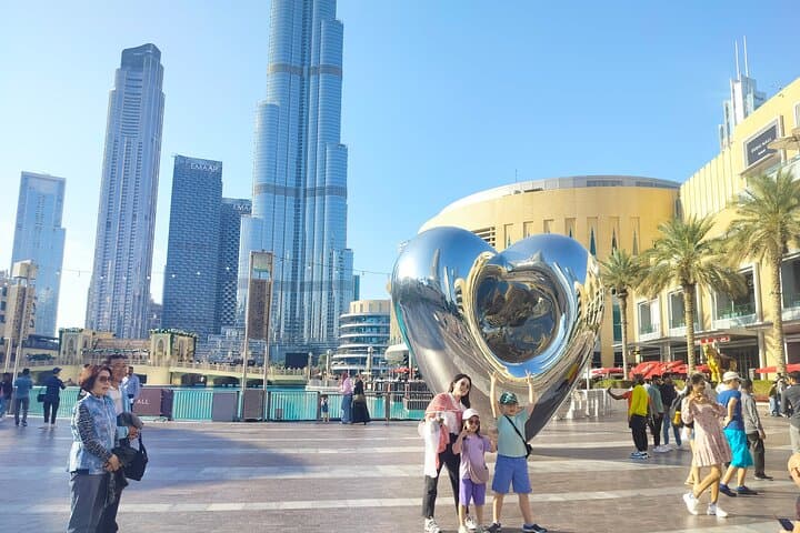 Burj Khalifa At The Top: Tickets, Views & Practical Tips for Visiting Dubai's Skyscraper photo 6