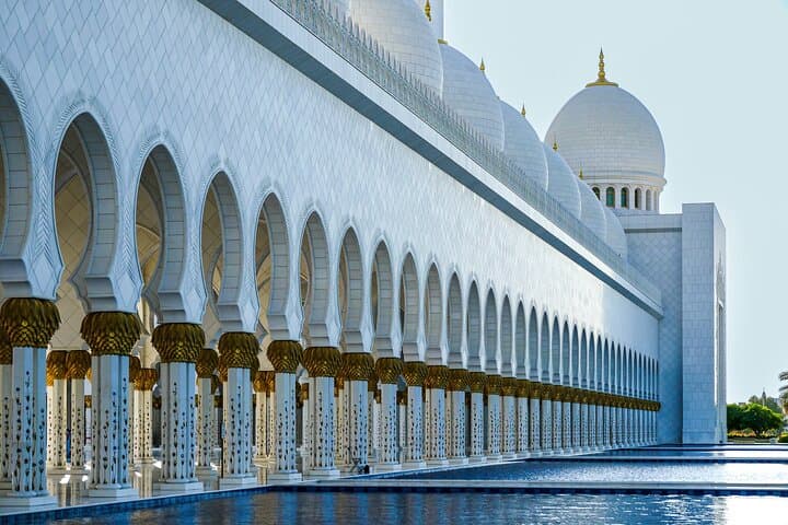 Full-Day Abu Dhabi City Tour from Dubai: Sheikh Zayed, Emirates Palace & Heritage Village photo 6
