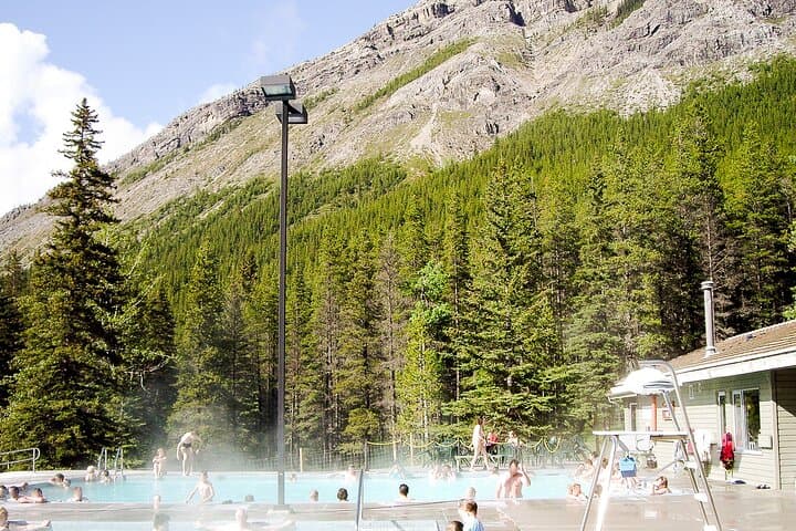 Explore Jasper National Park: Self-Guided Driving Audio Tour Highlights & Planning Tips photo 4