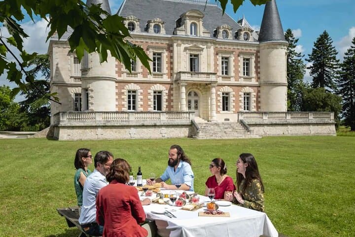 Private Medoc Wine Route Day Tour with Luxury Château Picnic photo 2