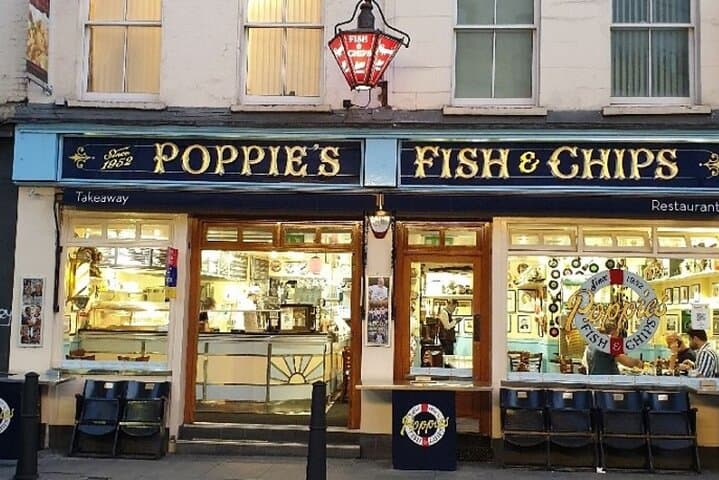 Jack the Ripper Whitechapel Walking Tour with Fish & Chips in London photo 5