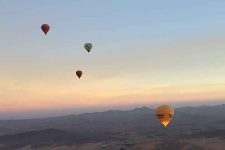 Sunrise Hot Air Balloon Ride Over Marrakech: Flight, Breakfast & Hotel Pickup photo 2