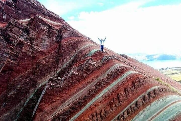 Full-Day Pallay Punchu Excursion from Cusco: Hike the Third Rainbow Mountain photo 5
