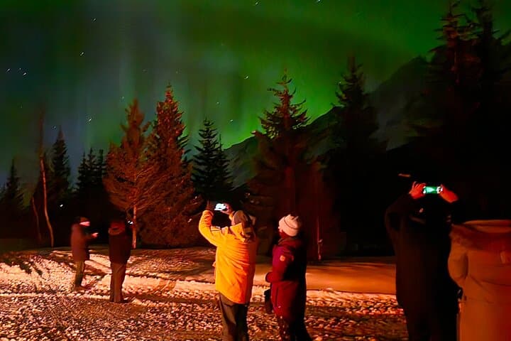 Northern Lights Hunt from Tromsø: Private Basecamp with Local Guides photo 2