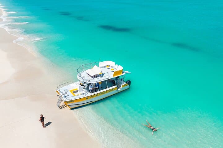 Private Full-Day Boat Charter from Grace Bay: Snorkel, Conch & Island Hopping photo 4