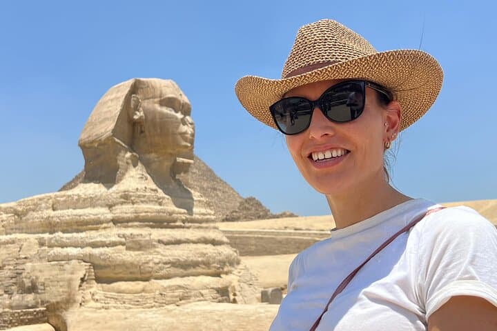 Discover Cairo in Two Days: Pyramids, Grand Egyptian Museum & Nile Dinner Cruise