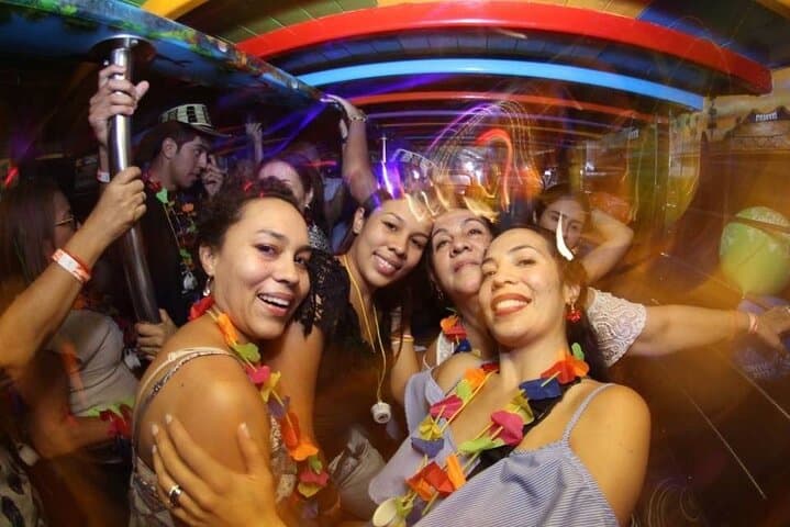 Chiva Rumbera Night Party Tour in Santa Marta: Music, Dance & Coastal Sights photo 4