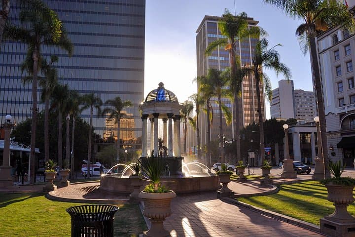 San Diego Gaslamp Quarter Self-Guided Walking Tour — Historic Downtown Audio Walk photo 2