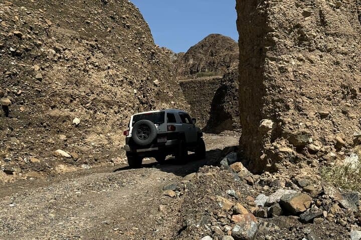 Khorfakkan Eastern Coast Valley Tour — Madha & Nahwa Enclave Valley Drive and Walk photo 4