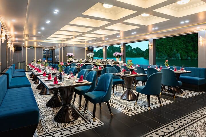 Halong Bay VIP Cruise from Tuan Chau: Swim, Kayak & Sung Sot Cave Day Trip photo 3
