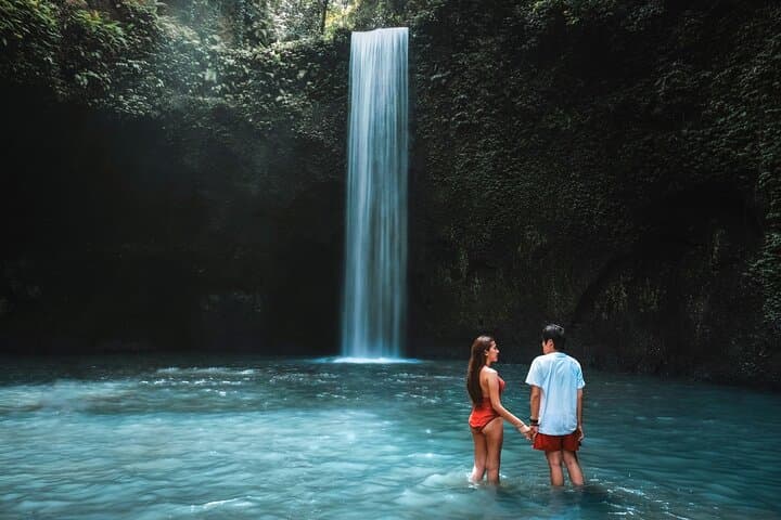Chasing Waterfalls and Monkeys: A Private Day Tour Through Ubud’s Rice Terraces and Rivers