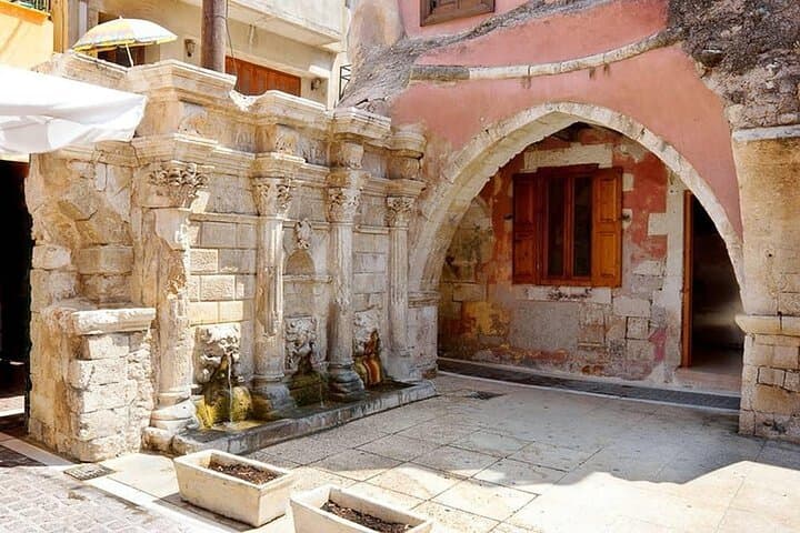 Souda Port to Rethymno Private Tour — Fortezza, Old Town & Palm Beach (4-Hour) photo 2