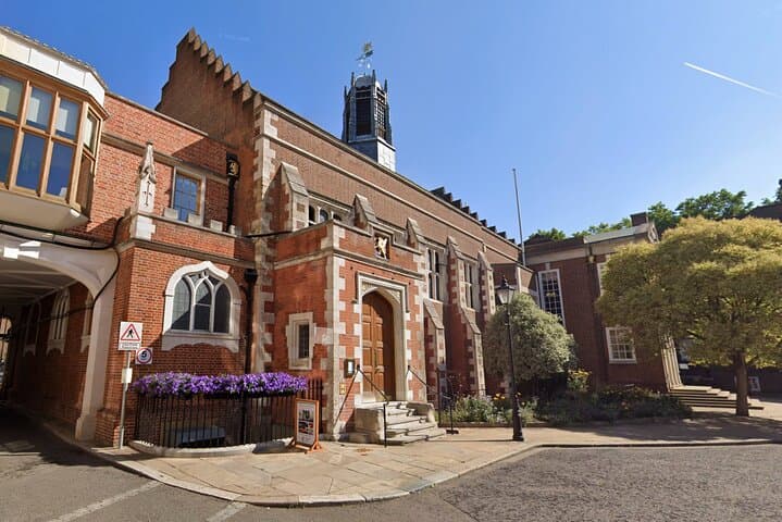 Walk Thomas Cromwell’s London: Wolf Hall Tudor Walking Tour